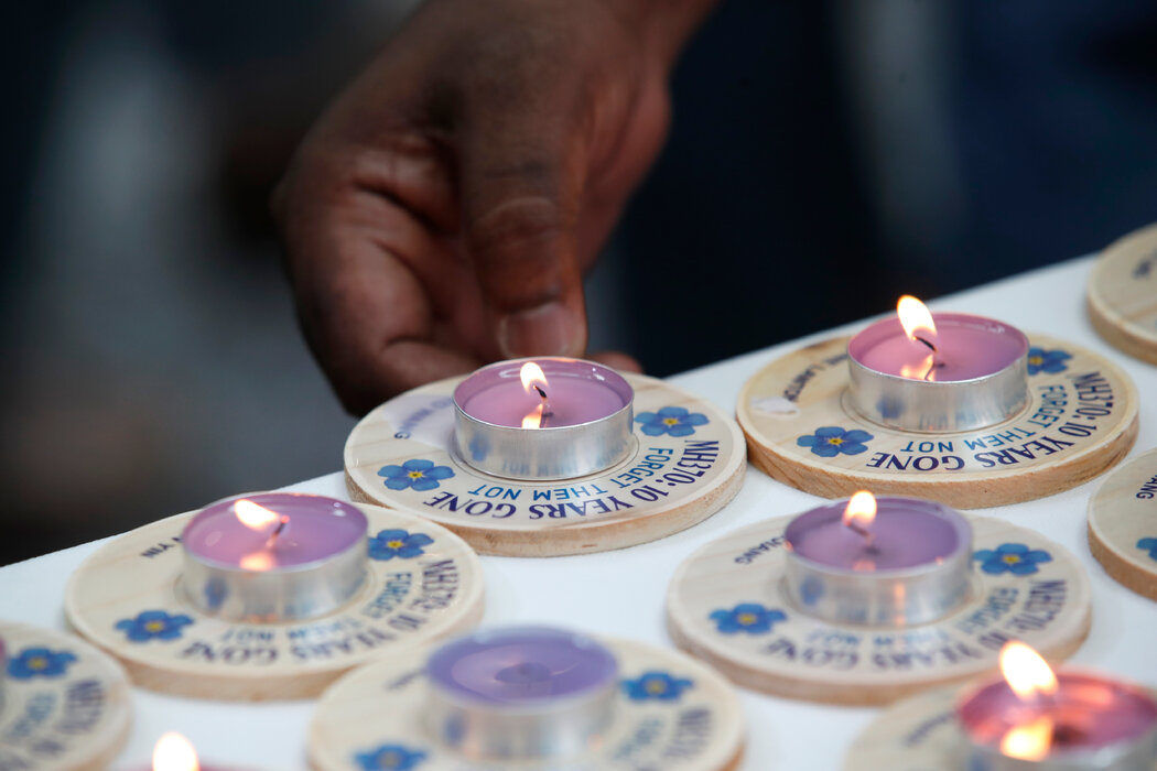 周日,在吉隆坡附近举行的悼念活动。