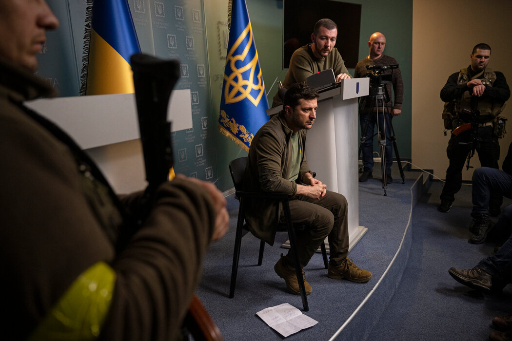 乌克兰总统泽连斯基2022年3月在基辅举行的记者会上。
