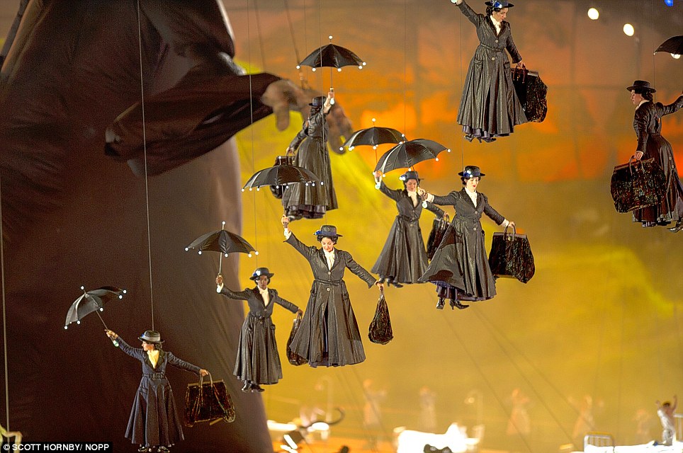 Thirty-two actresses were dressed as Mary Poppins to descend on wires attached to rigging which could support 25 tons (the weight of five elephants)